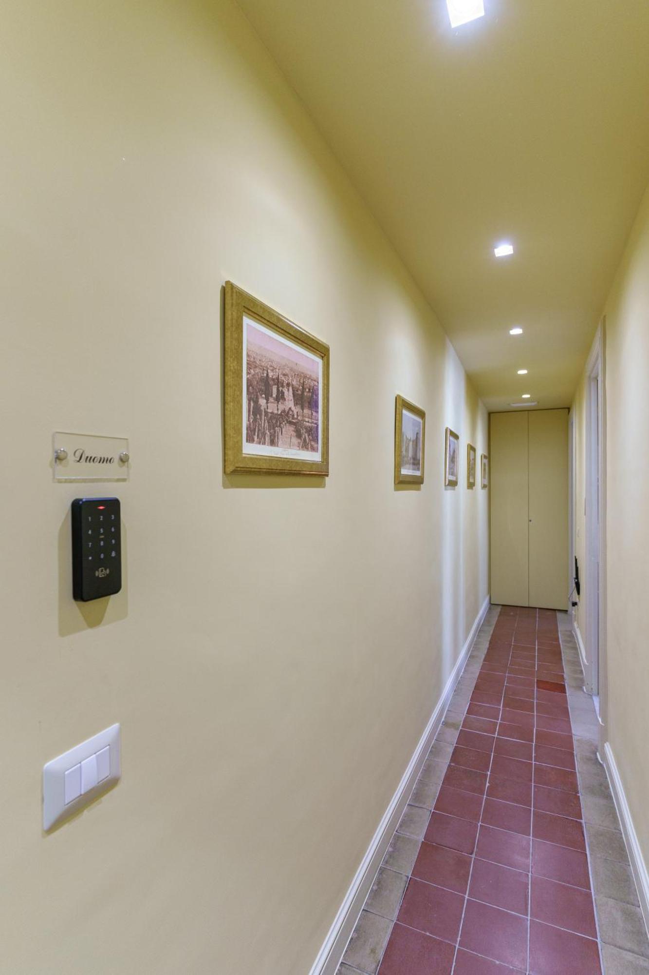 カターニア La Finestra Sul Duomo Bed & Breakfast エクステリア 写真