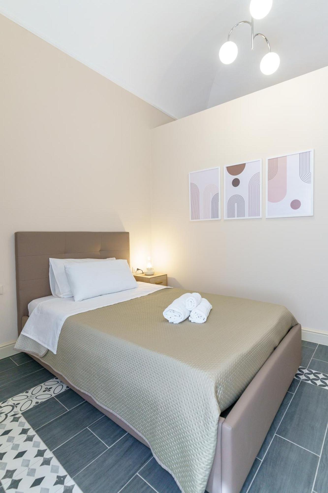 カターニア La Finestra Sul Duomo Bed & Breakfast エクステリア 写真
